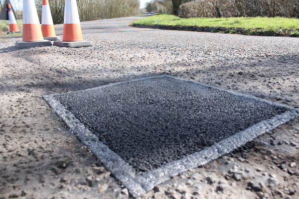 Kátyú javítás folyamata